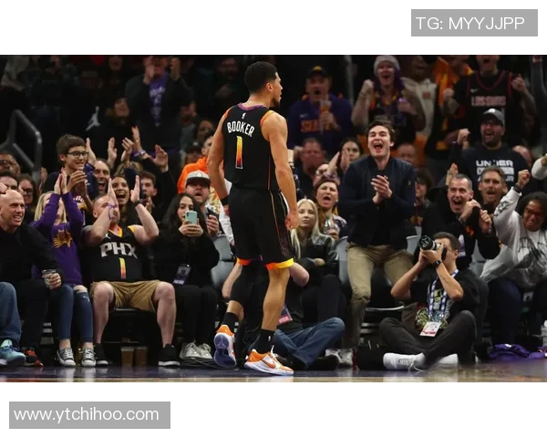 德文布克引领太阳队崛起展现超凡篮球才华与领袖魅力