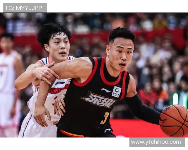 方硕的成长之路:从青涩球员到篮球场上的领军人物 方硕的成长之路:从青涩球员到篮球场上的领军人物