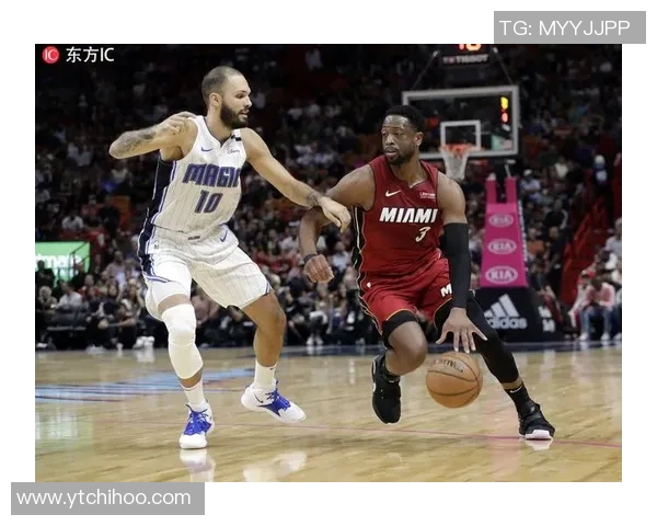 热火与魔术历史交锋战绩回顾及分析揭示双方对决的精彩瞬间与战术演变 热火与魔术历史交锋战绩回顾及分析揭示双方对决的精彩瞬间与战术演变